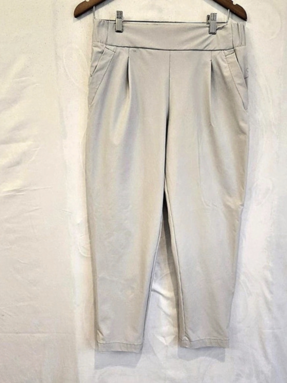 Calvin Klein Women's Ankle Pants Gray Size Medium